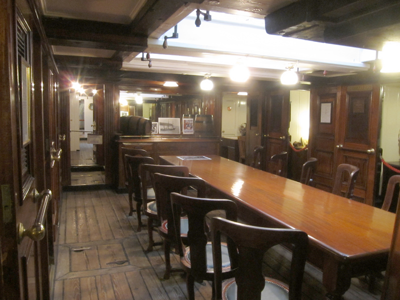 A modern photograph of the wardroom on the RRS Discovery